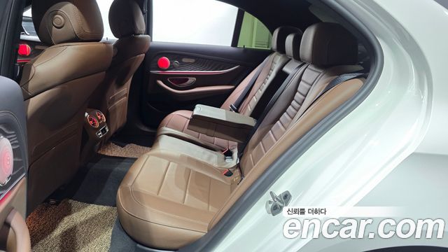 Mercedes-Benz E-Class (W213) E350 4MATIC Avantgarde 2022 — фото 19