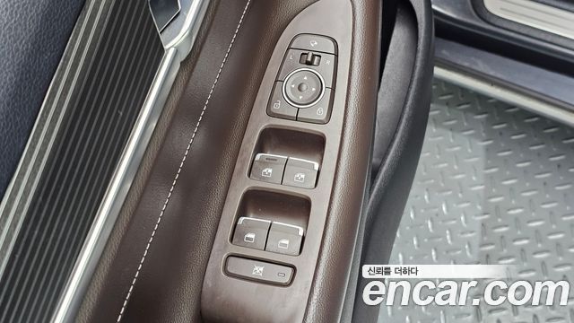 Hyundai Grandeur (IG) 2.4 Premium Special 2019 — фото 18