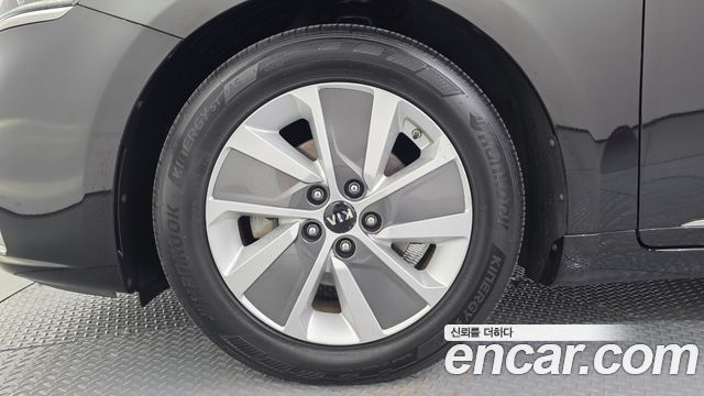 Kia K7 Hybrid Noblesse 2017 — фото 5