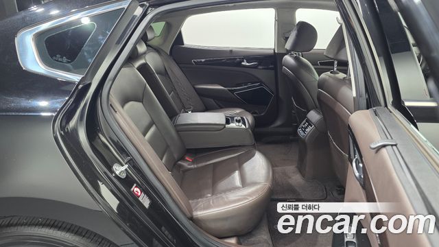 Kia K7 Hybrid Noblesse 2017 — фото 11