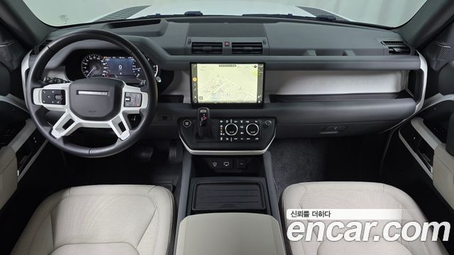 Land Rover Defender (L663) 110 D300 HSE 2023 — фото 7