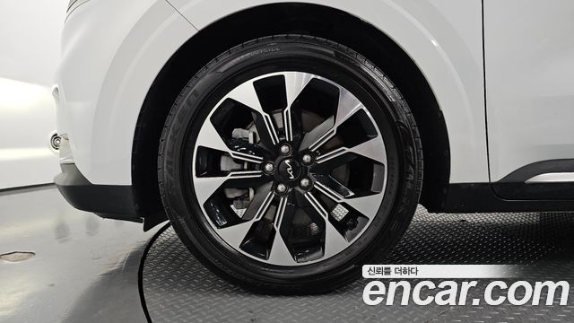 Kia Carnival (IV) Diesel 7-Seater Signature 2022 — фото 5
