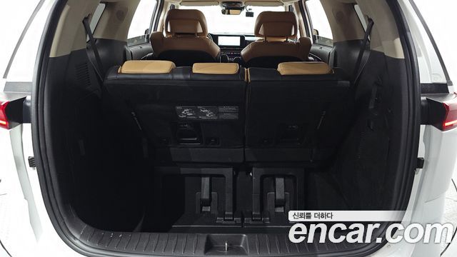 Kia Carnival (IV) Diesel 7-Seater Signature 2022 — фото 34