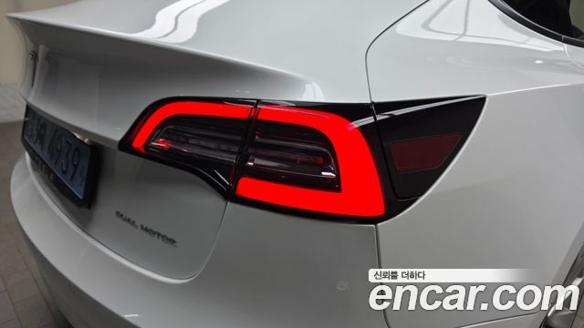 Tesla Model 3 Long Range AWD 2022 — фото 23
