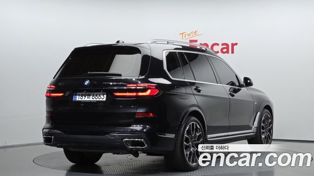 BMW X7 (G07) xDrive 40i M Sport 6STR 2024 — фото 2