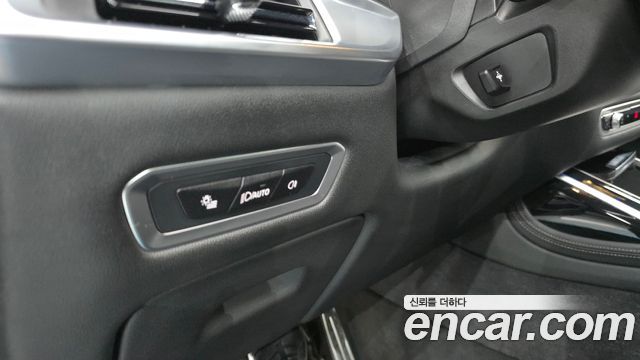 BMW X7 (G07) xDrive 40i M Sport 6STR 2024 — фото 27