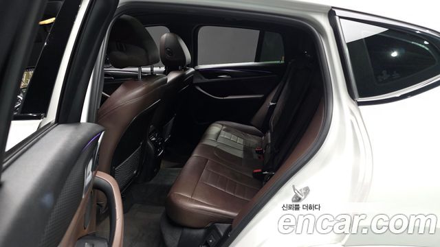BMW X4 (G02) xDrive20i xLine 2022 — фото 12