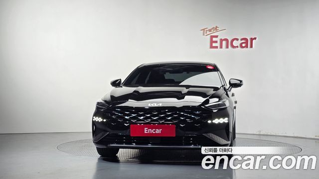 Kia K8 2.5 Gasoline 2WD Noblesse 2024 — фото 3