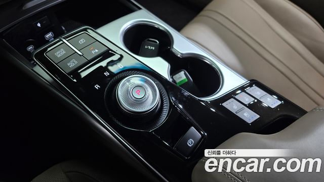 Kia K8 2.5 Gasoline 2WD Noblesse 2024 — фото 9