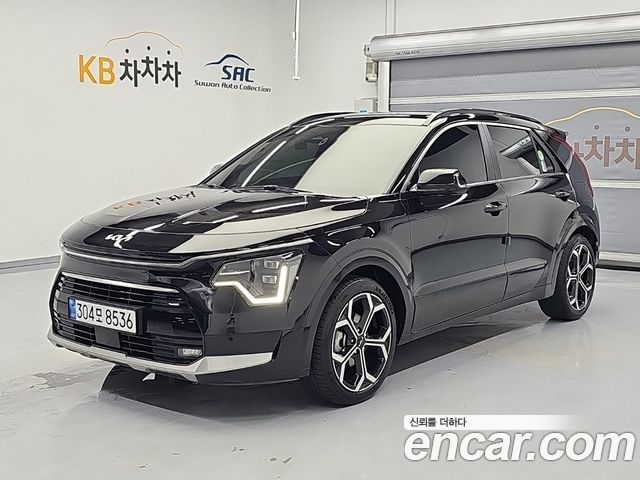 Kia Niro Signature 2022 — фото 1