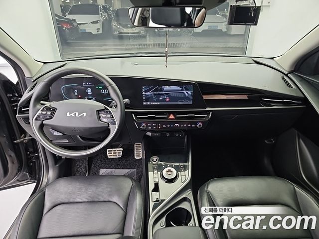 Kia Niro Signature 2022 — фото 5
