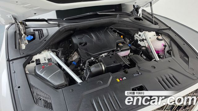 Genesis GV70 2.5T Gasoline AWD 2025 — фото 6