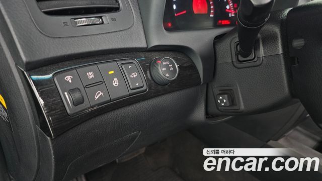 Kia Mohave 4WD KV 300 2015 — фото 27
