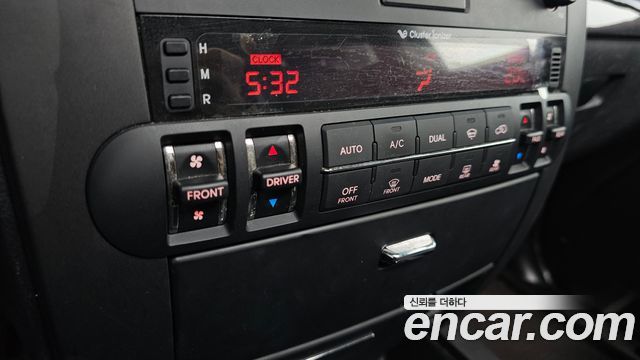Kia Mohave 4WD KV 300 2015 — фото 31