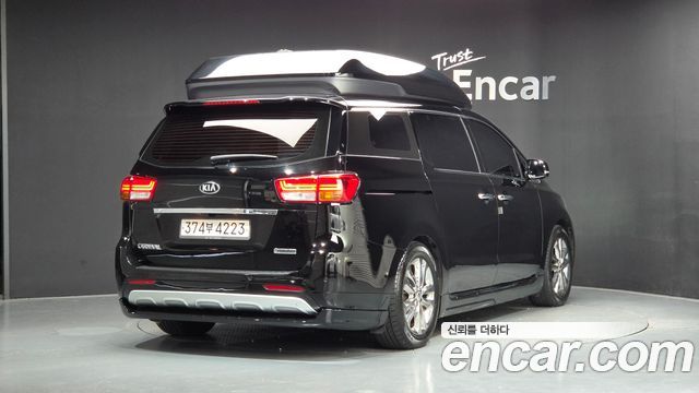 Kia Carnival Gasoline 9-seater Hi-Limousine Noblesse 2017 — фото 2