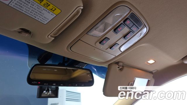 Kia Carnival Gasoline 9-seater Hi-Limousine Noblesse 2017 — фото 19