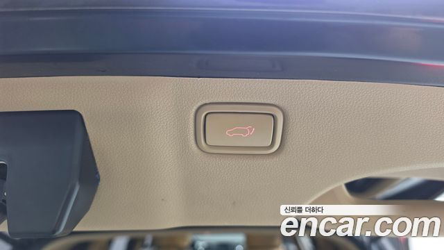 Kia Carnival Gasoline 9-seater Hi-Limousine Noblesse 2017 — фото 32