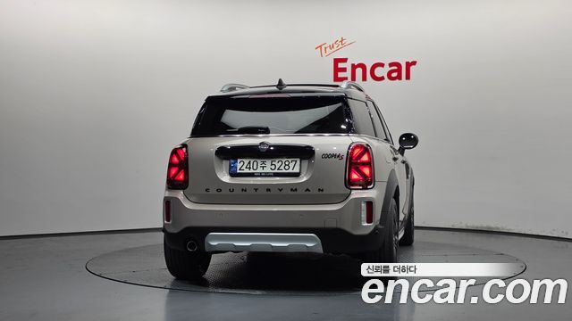MINI Cooper Countryman Classic 2nd 2024 — фото 4