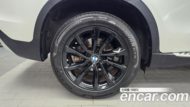 BMW X6 (F16) xDrive 30d 2017 — фото 5