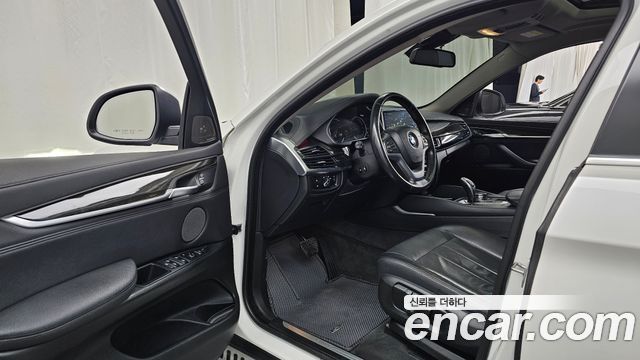 BMW X6 (F16) xDrive 30d 2017 — фото 10