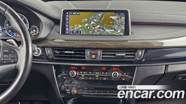 BMW X6 (F16) xDrive 30d 2017 — фото 14