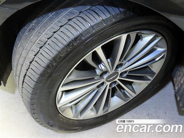 Genesis EQ900 3.8 GDI AWD Luxury 2018 — фото 5