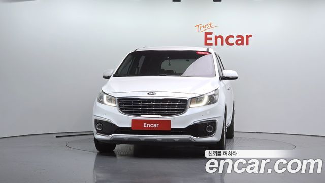Kia Carnival 9-seater Prestige 2018 — фото 3