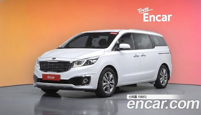 Kia Carnival 9-seater Prestige