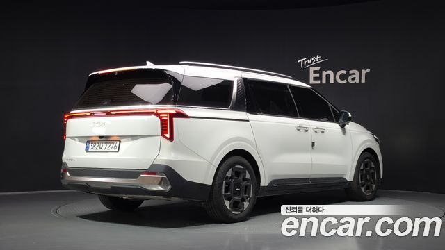 Kia Carnival (IV) Diesel 9-Seater Signature 2025 — фото 2