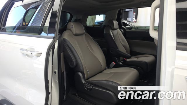 Kia Carnival (IV) Diesel 9-Seater Signature 2025 — фото 12