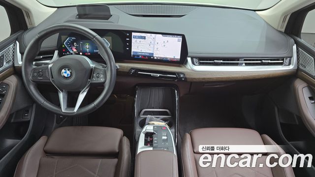 BMW 2 Series Active Tourer (U06) 220i Luxury 2024 — фото 7