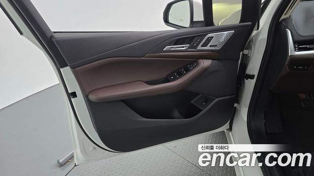 BMW 2 Series Active Tourer (U06) 220i Luxury 2024 — фото 24