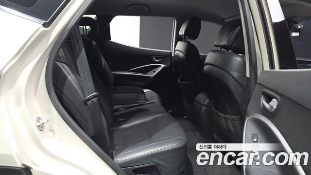 Hyundai Santa Fe (DM) Diesel(e-VGT) 2.0 2WD Morden 2013 — фото 16