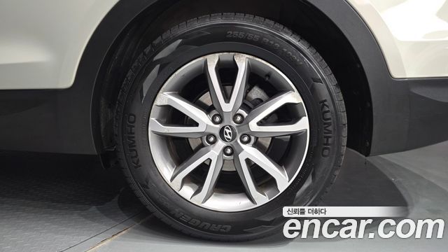Hyundai Santa Fe (DM) Diesel(e-VGT) 2.0 2WD Morden 2013 — фото 27