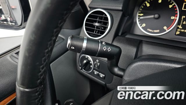Land Rover Discovery 4 3.0 SDV6 SE 2014 — фото 17