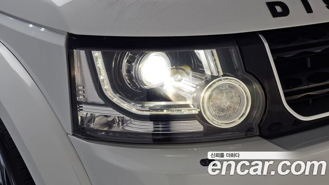 Land Rover Discovery 4 3.0 SDV6 SE 2014 — фото 22