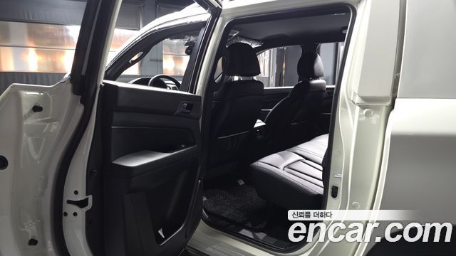 KG Mobility (SsangYong) Rexton Sports Diesel 2.2 4WD Prestige 2021 — фото 26