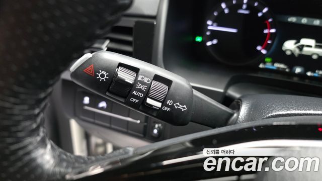 KG Mobility (SsangYong) Rexton Sports Diesel 2.2 4WD Prestige 2021 — фото 29