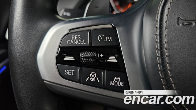 BMW X6 (G06) xDrive40i M Sport 2023 — фото 17