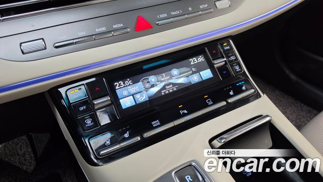 Hyundai Grandeur Hybrid (IG) Le Blanc 2022 — фото 35