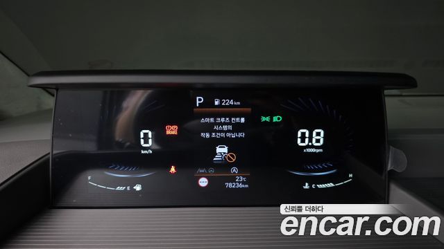 Hyundai Staria 4WD Lounge 9-Seater Prestige 2023 — фото 8