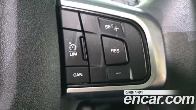 Land Rover Discovery Sport 2.0 TD4 SE (150PS) 2018 — фото 20