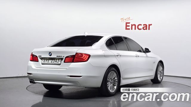 BMW 5 Series (F10) 520d xDrive 2014 — фото 2