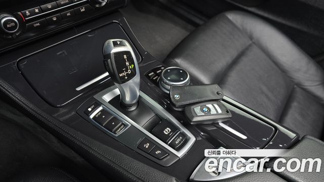 BMW 5 Series (F10) 520d xDrive 2014 — фото 9