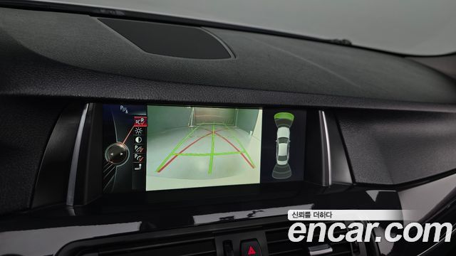 BMW 5 Series (F10) 520d xDrive 2014 — фото 14
