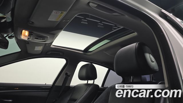 BMW 5 Series (F10) 520d xDrive 2014 — фото 19
