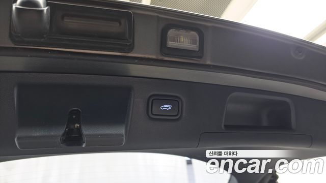 Hyundai Nexo Premium 2020 — фото 16