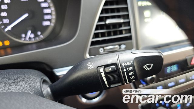Hyundai Sonata (LF) 2.0 Care+ 2017 — фото 29