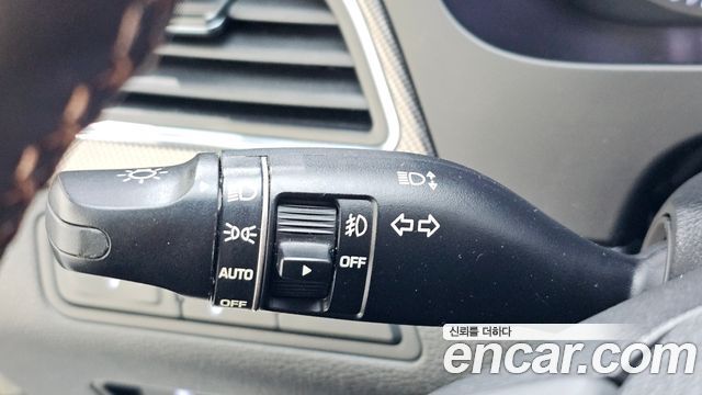 Hyundai Sonata (LF) 2.0 Care+ 2017 — фото 31