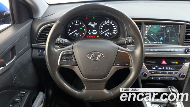 Hyundai Avante (AD) 1.6 GDI Smart 2018 — фото 13